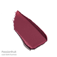 Charger l'image dans la galerie, Colorluxe Rouge à lèvres hydratant de Jane Iredale